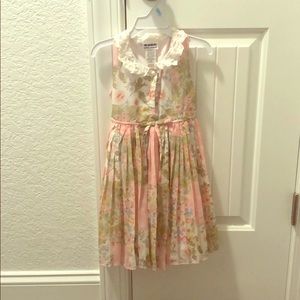 Girl dress